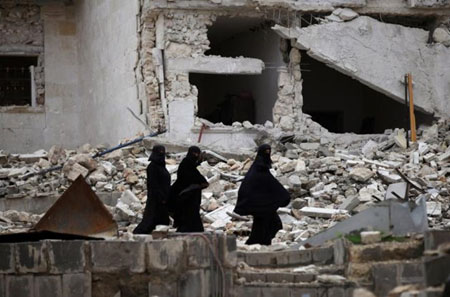 Cảnh đổ nát ở thành phố al-Bab, Syria, ngày 13/3.